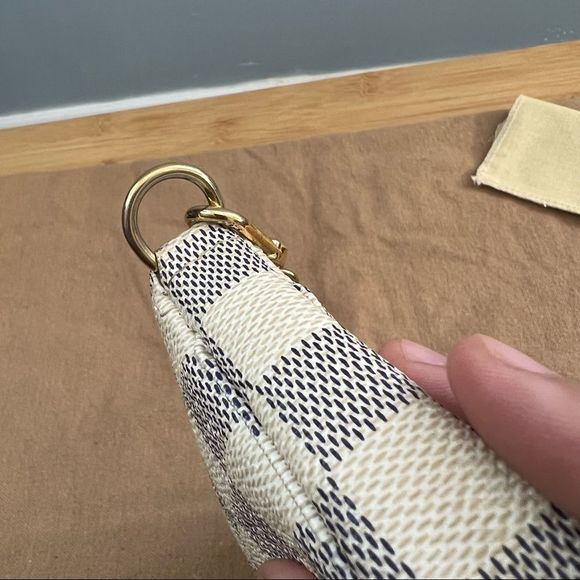 Louis vuitton mini pochette accessories DA - Picture 15 of 16